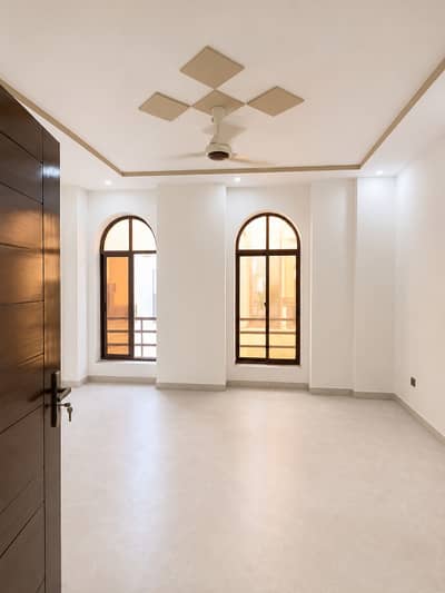 2 BED APPARTMENT AVAILABLE FOR RENT IN | AL KABIR TOWN PHASE 2