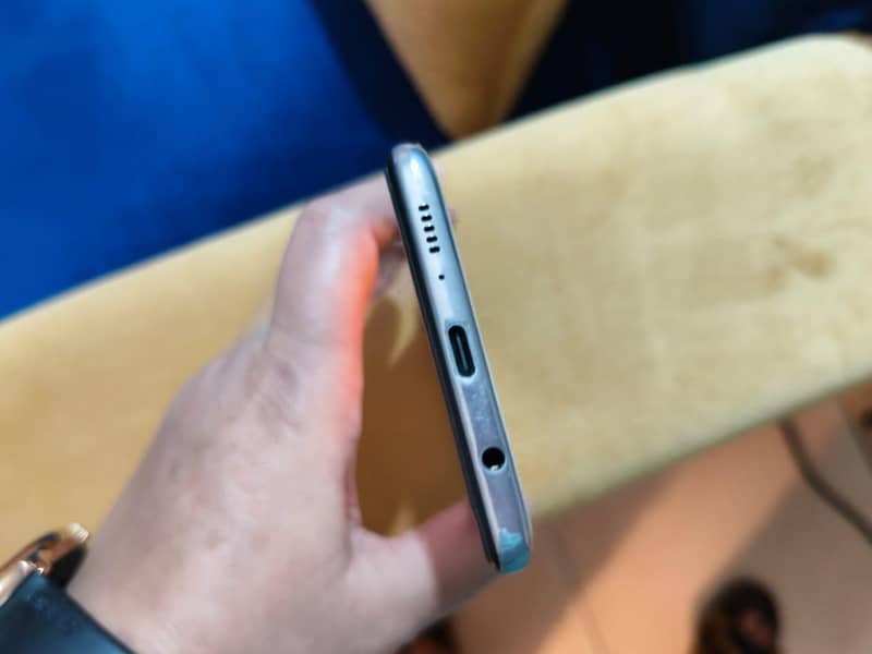 Samsung Mobile A51 1