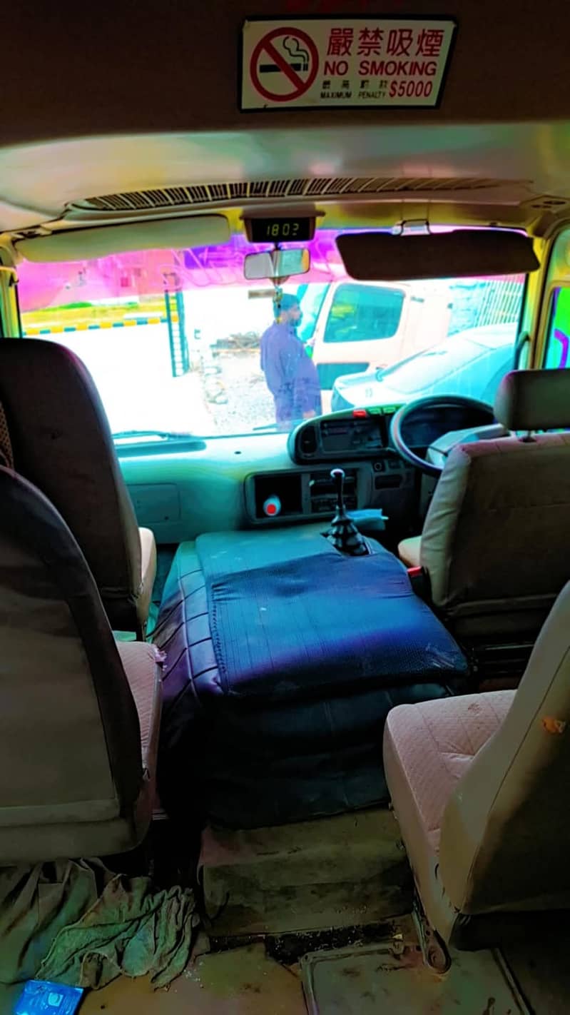 Coaster lanch 33 seats 1