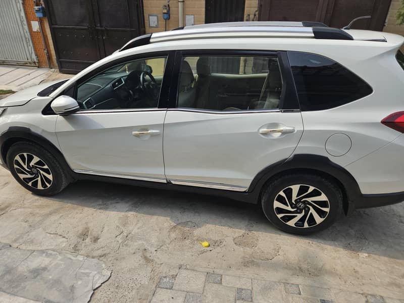 Honda BR-V 2017 6