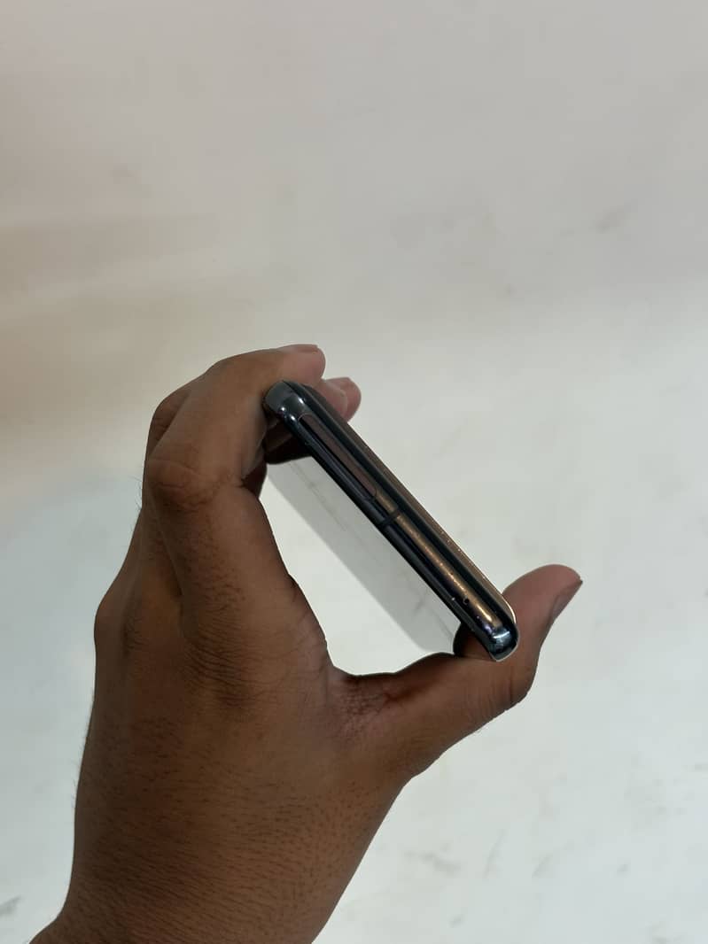 Google Pixel 8 Pro 6
