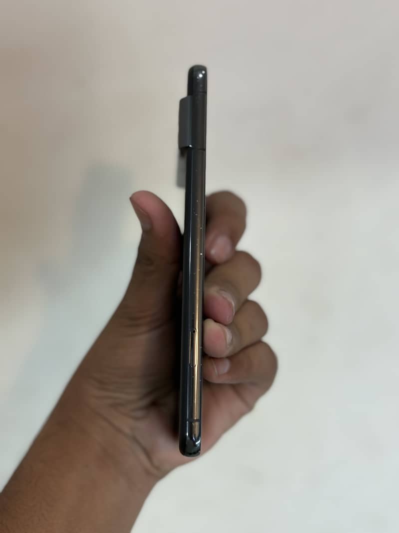 Google Pixel 8 Pro 9