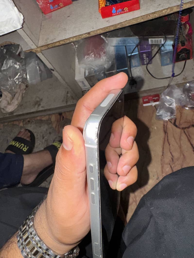 Apple iPhone 17 Pro Max 8