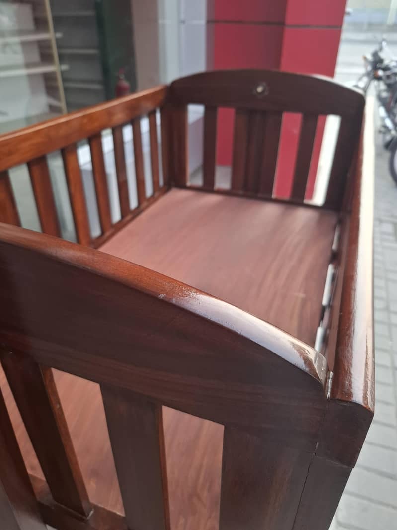 baby cot 6