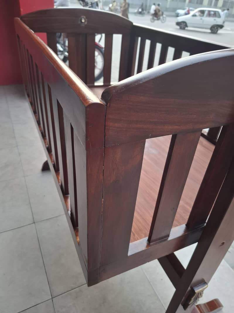 baby cot 7