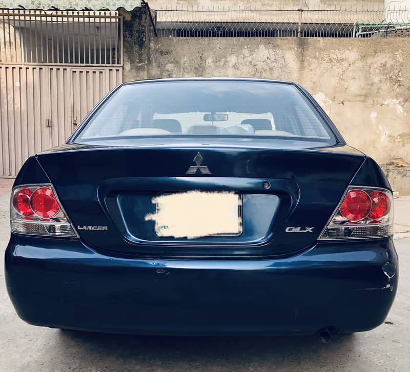 Mitsubishi Lancer 2005 1