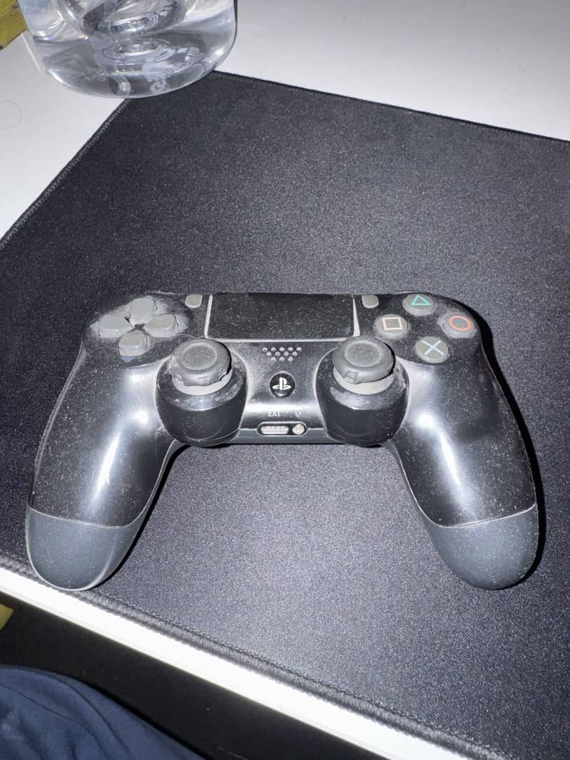 Used ps4 controller 2