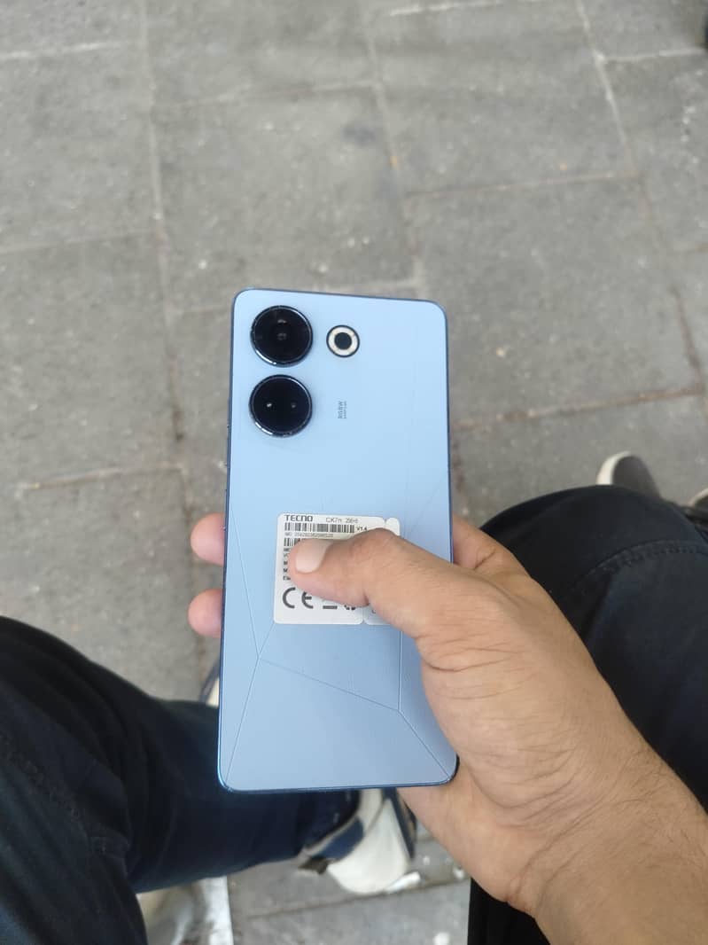 Tecno CAMON 20 Pro 0