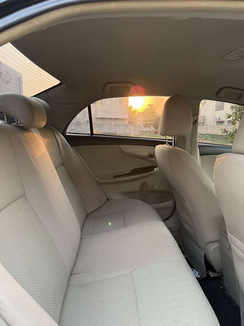 Toyota Corolla XLI 2013 13