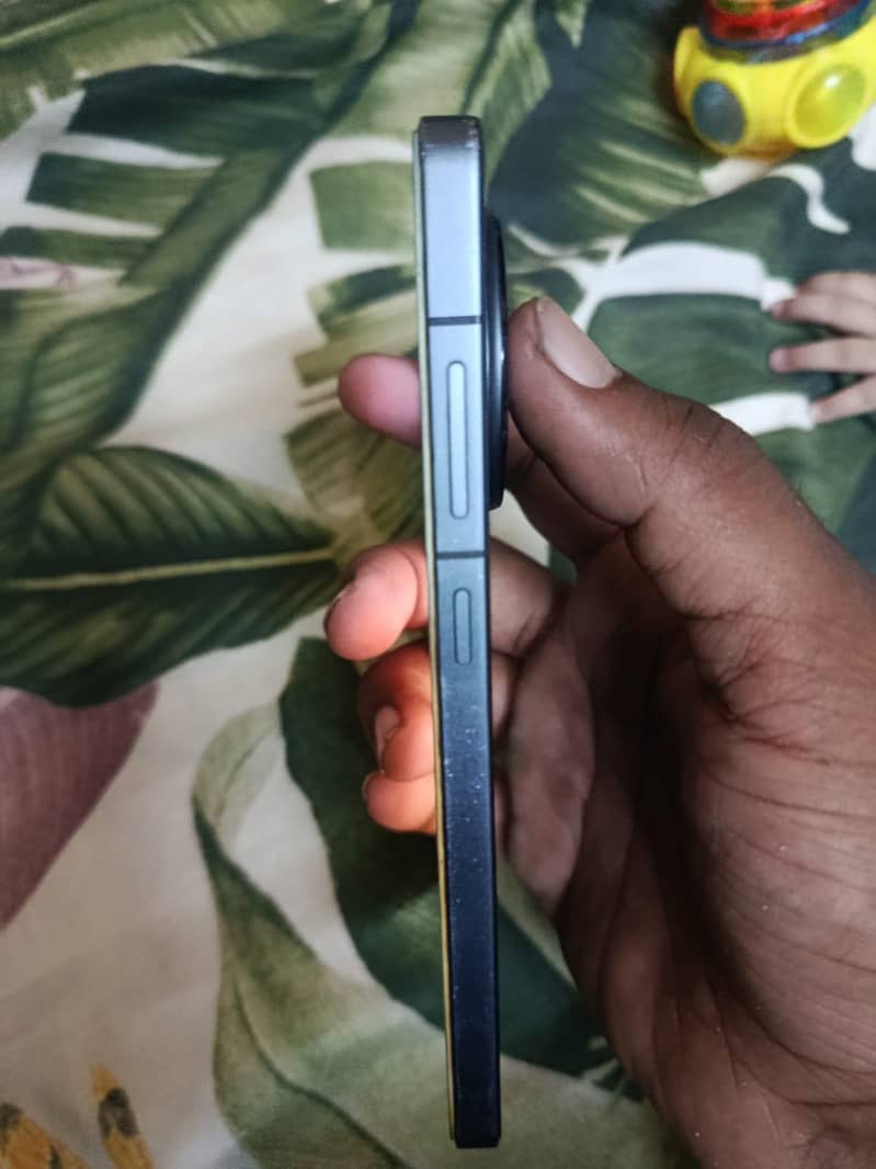 One Plus 13R 4