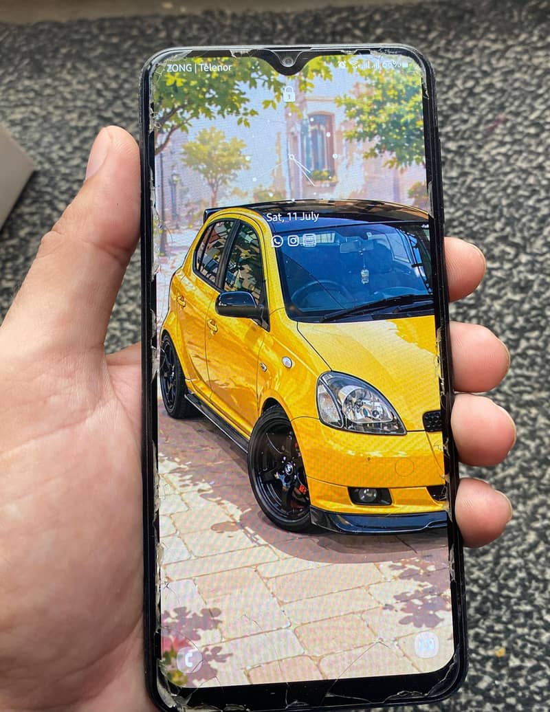 Samsung Mobile A20 0