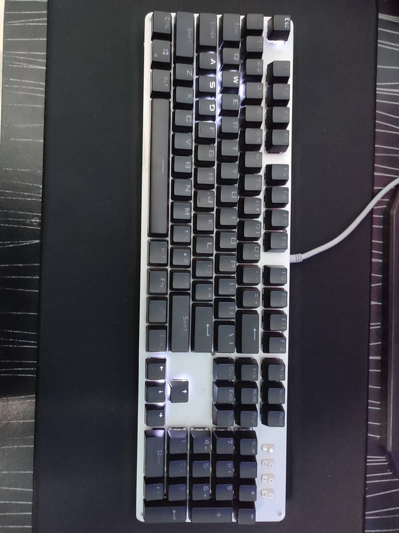 Hp GK100 gaming keyboard 1