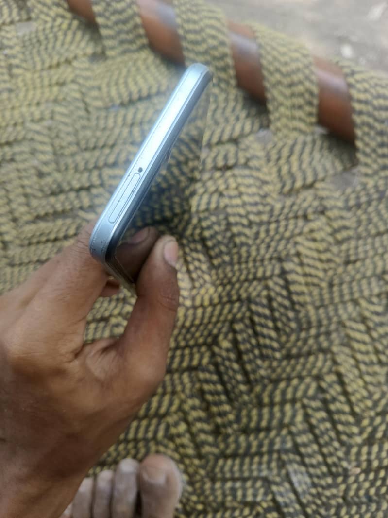 Vivo Y21 5