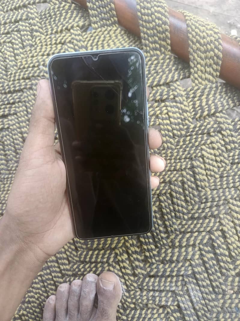 Vivo Y21 6