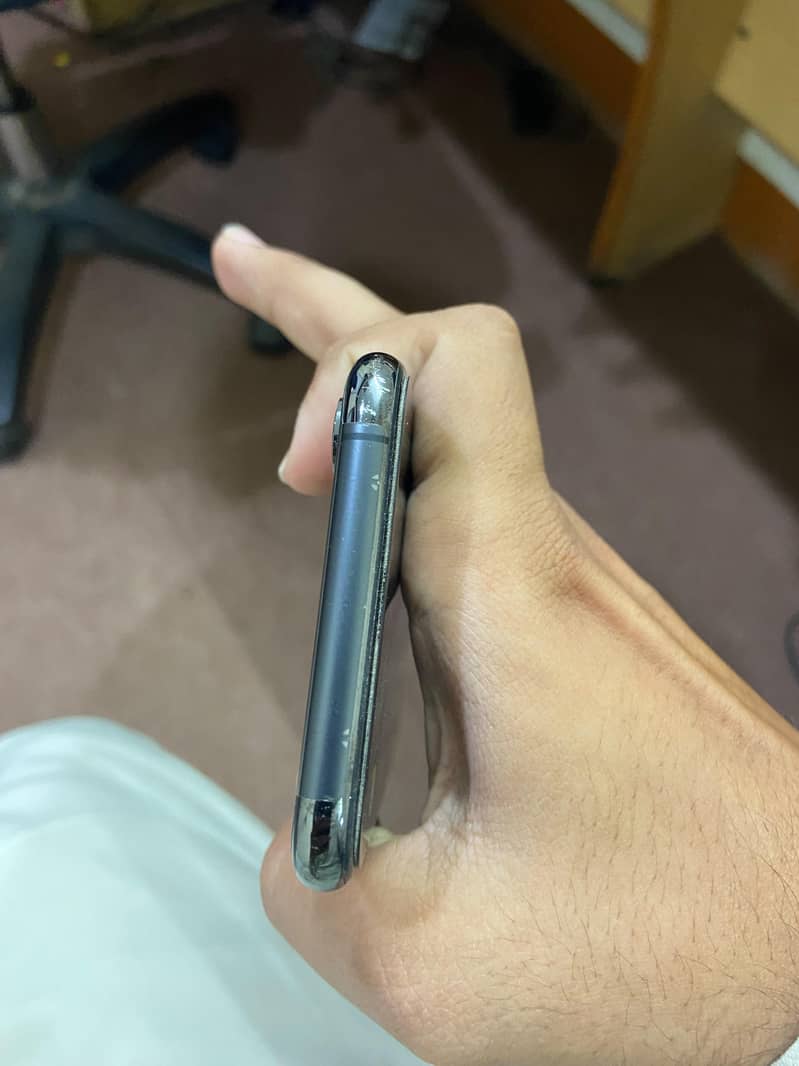 iphone xslatifa 2