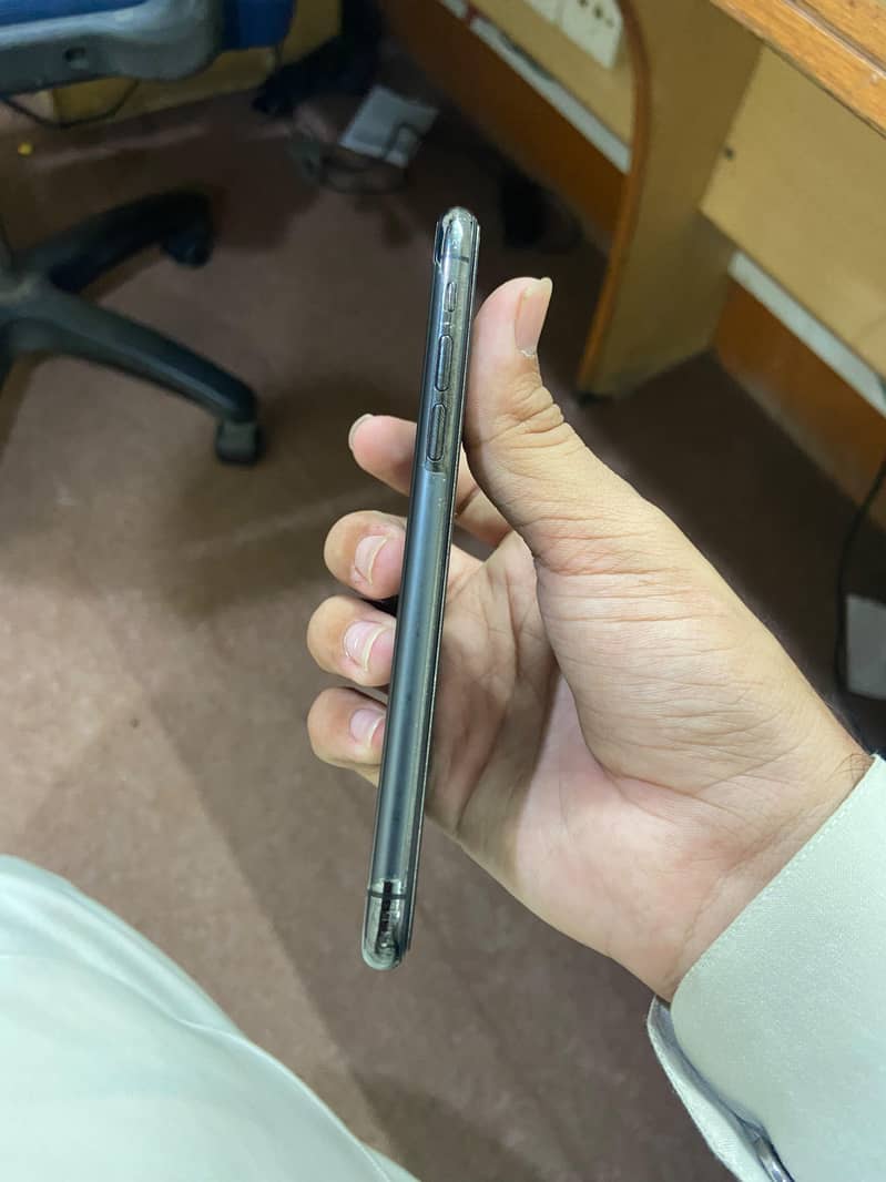 iphone xslatifa 3