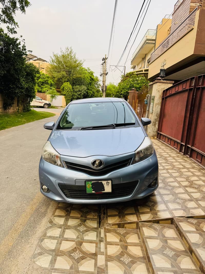 Toyota Vitz 2014 1