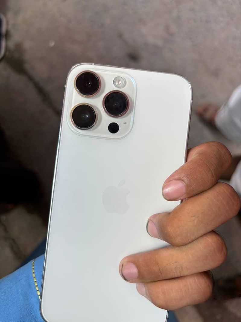 Apple iPhone 14 Pro Max 5