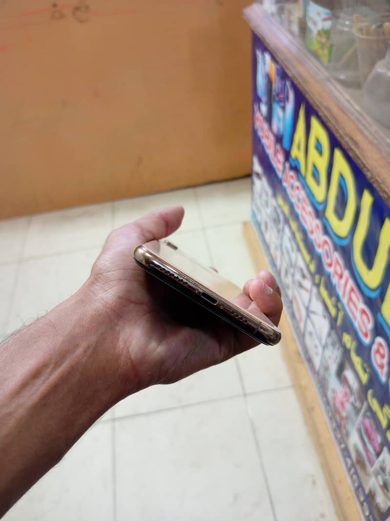 Apple iPhone XS 256GB 3