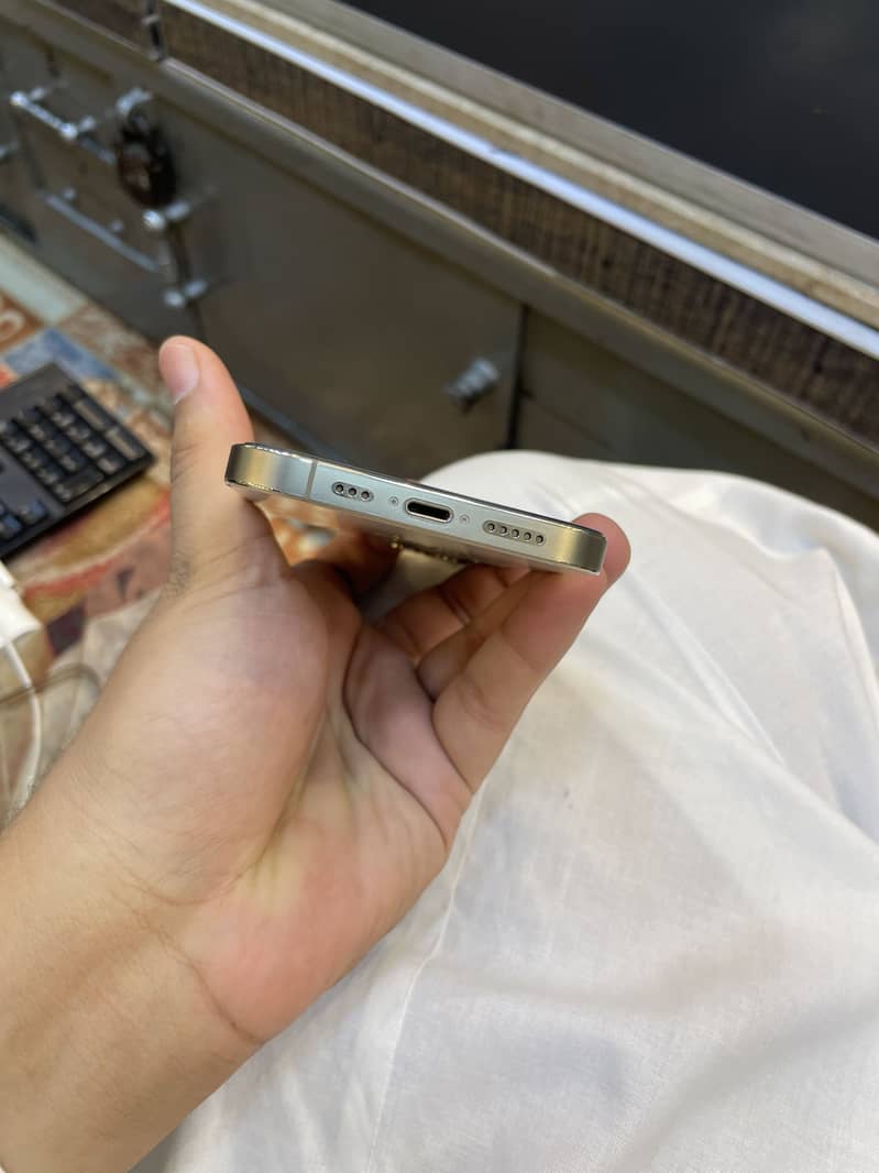 Apple iPhone 12 Pro 5