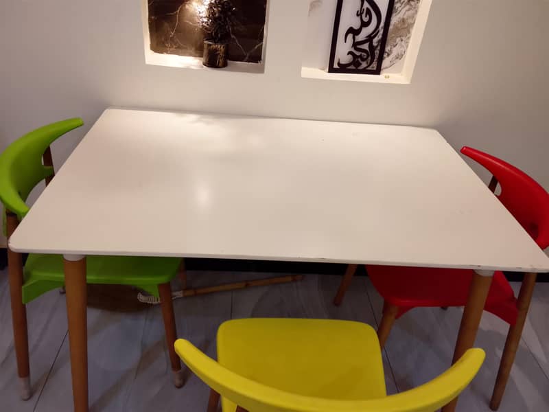 used dinning table with 4 multi chairs 4