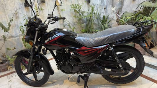 Suzuki GR 150 2021 All Punjab Number biometric available 10/10 bike