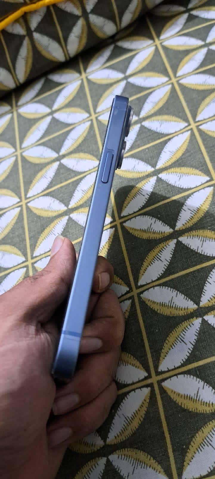 Apple iPhone 14 1