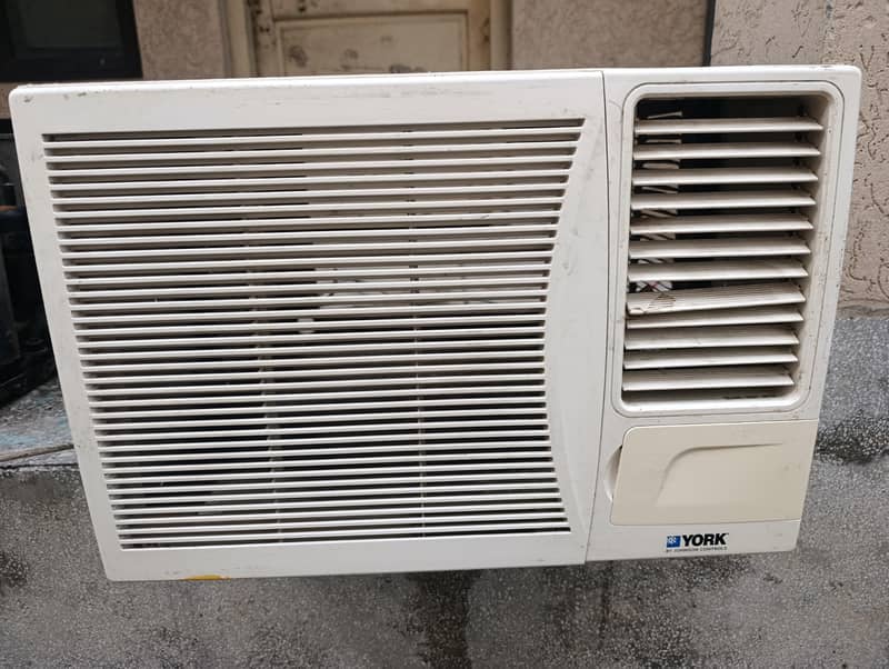 WINDOW AC 1 TON General 3