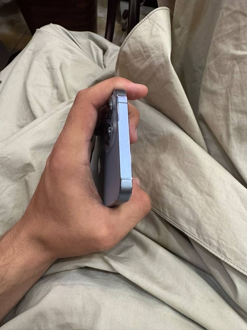 Apple iPhone 13 Pro Max 5