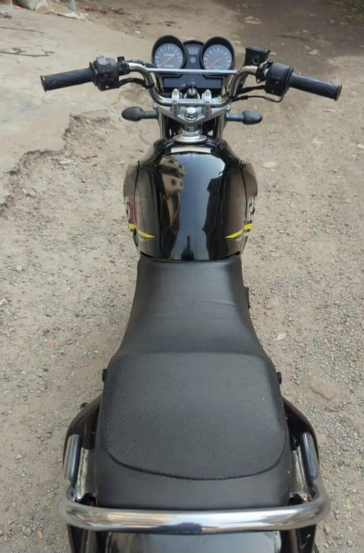 Yamaha ybr 125G 1