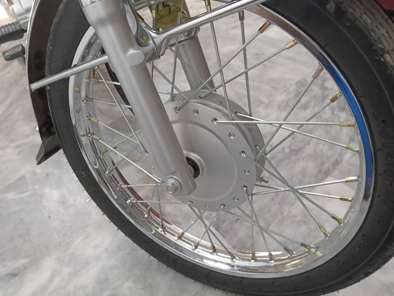Honda 125 selfstart 5