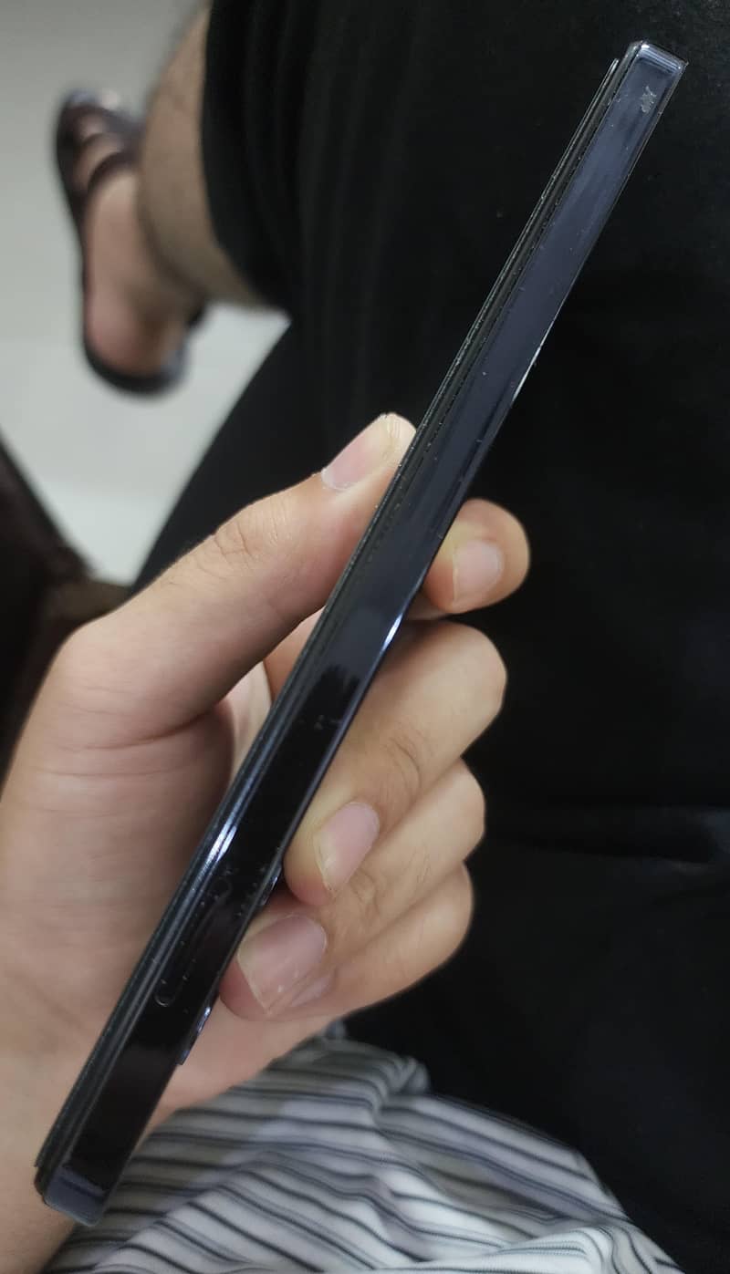 Infinix Note 30 7