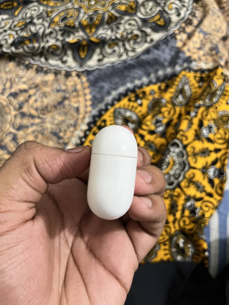 Apple airpods pro 2 3