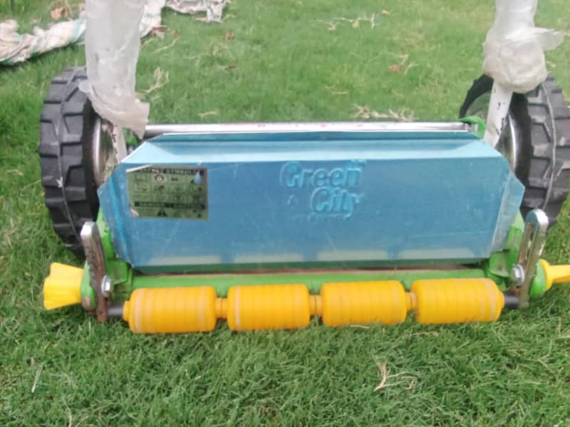 Lawnmower . . GREEN AGRO. . . 5