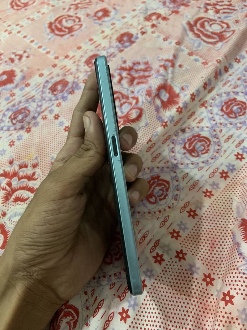 One Plus Nord N20 SE 9
