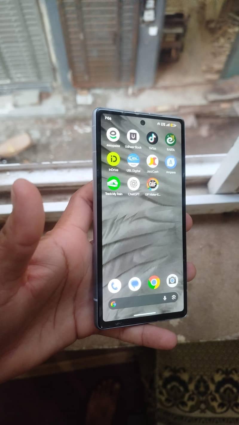 Google Pixel 7a 4