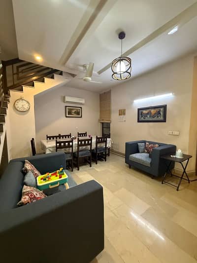 1 Kanal House For Sale In Beautiful PGECHS Phase 2
