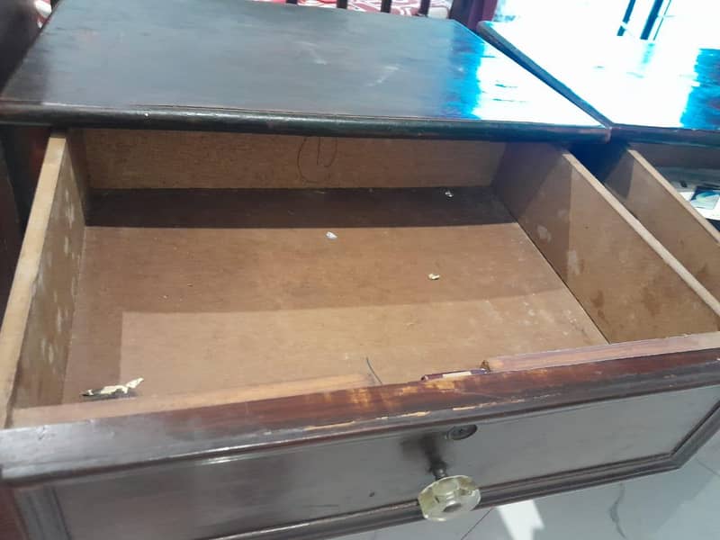 Double Bed without mattress with Side Tables 5