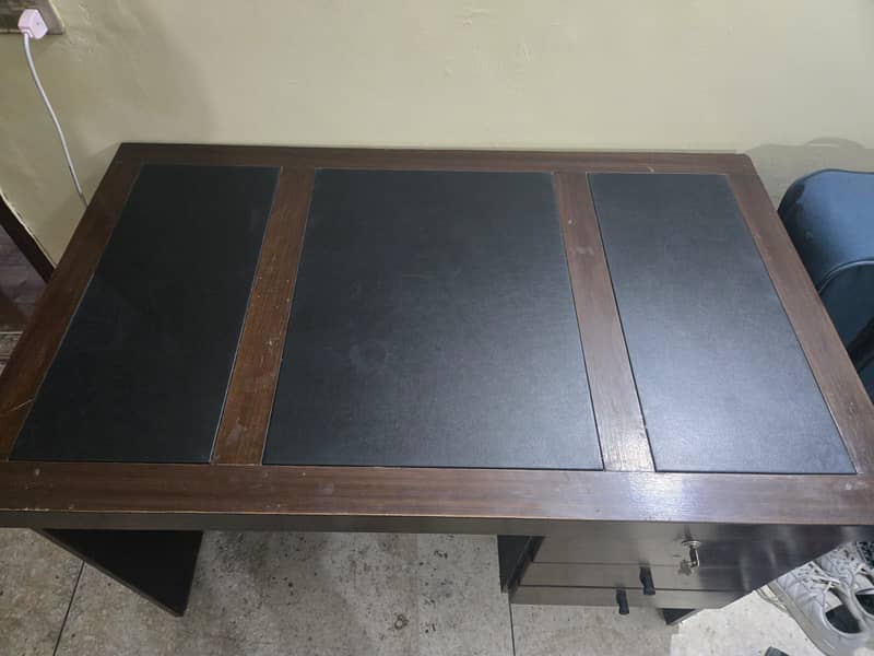 OFFICE/STUDY TABLE URGENT SALE 1