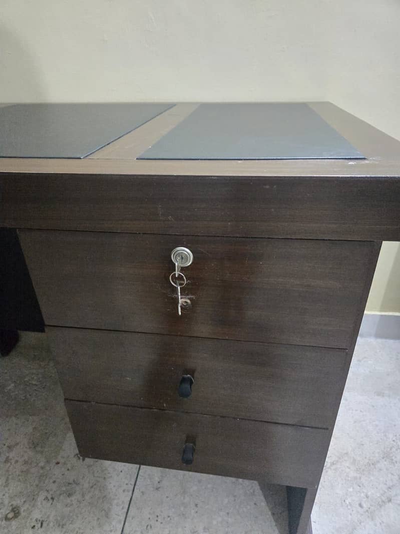 OFFICE/STUDY TABLE URGENT SALE 2
