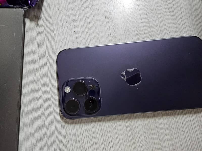 Apple iPhone 14 Pro Max 3