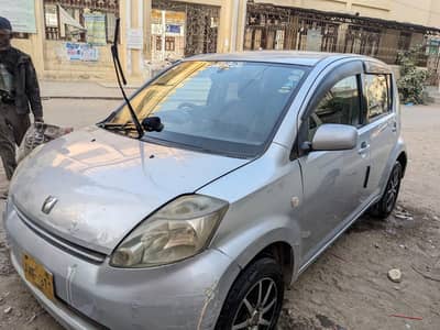 Toyota Passo 2006