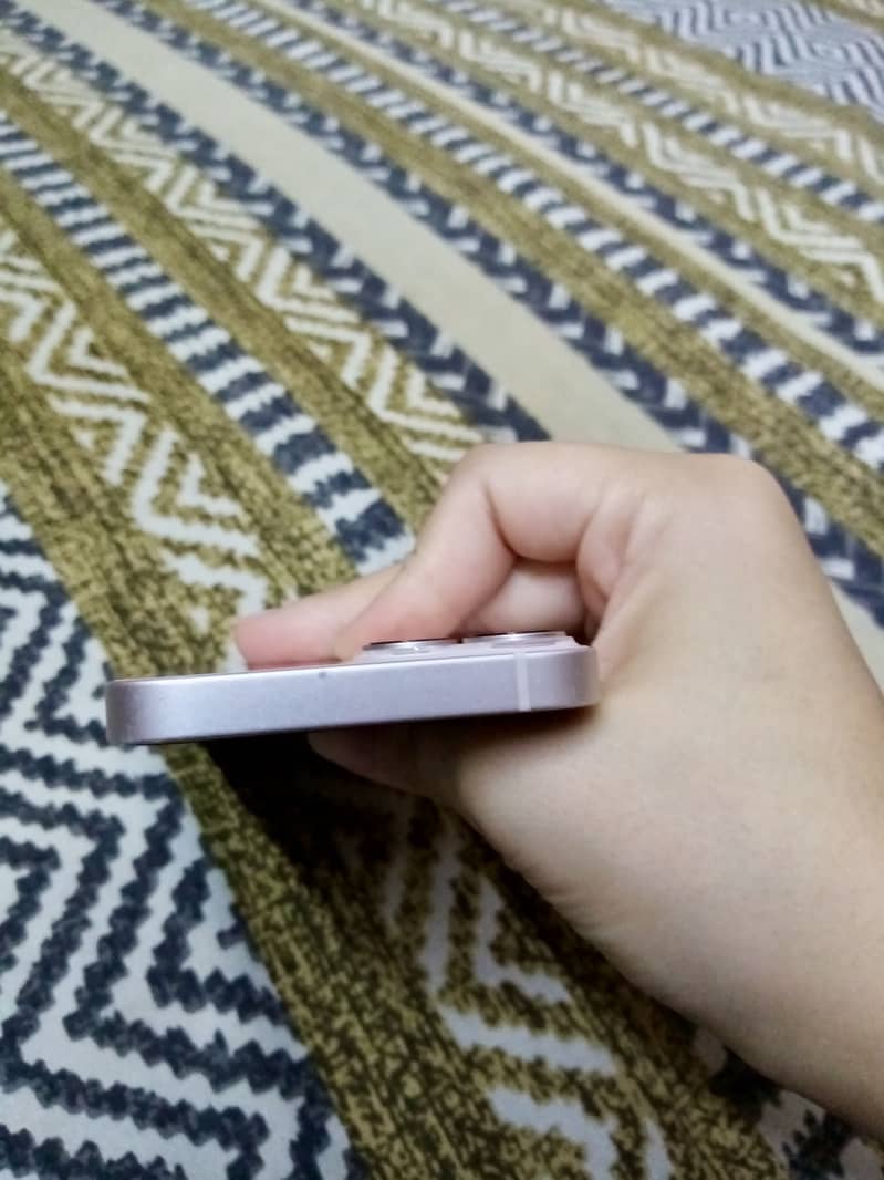Apple iPhone 13 mini 2