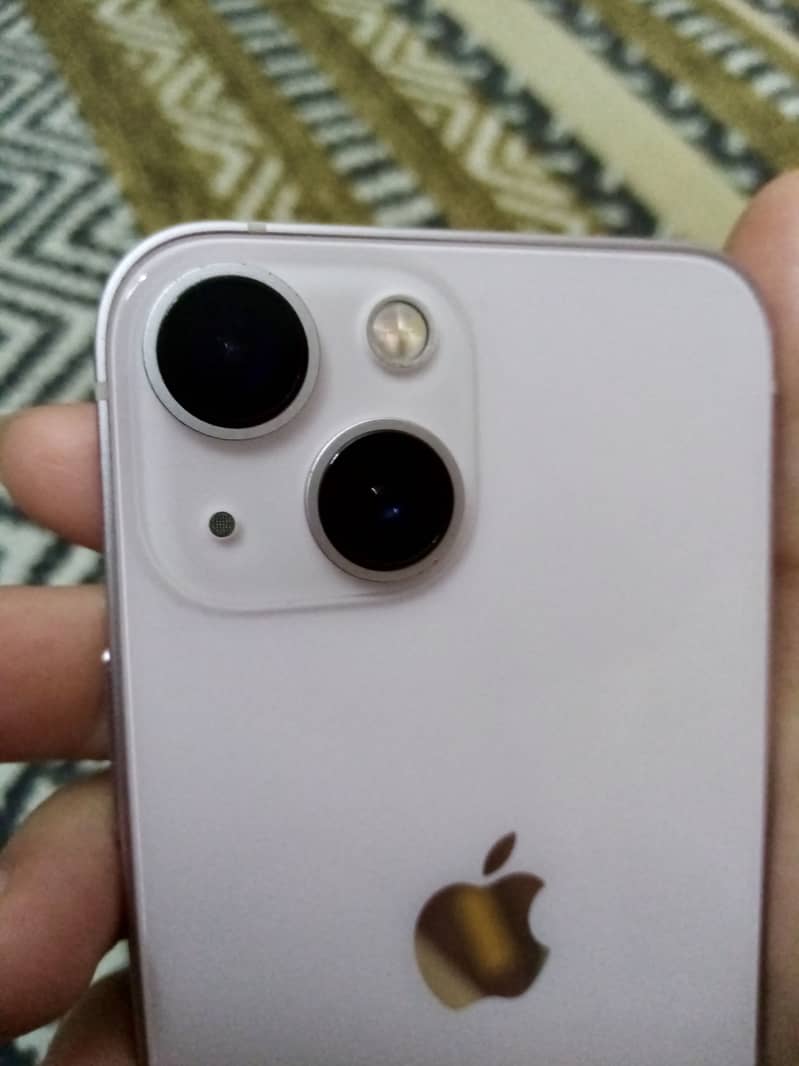 Apple iPhone 13 mini 6