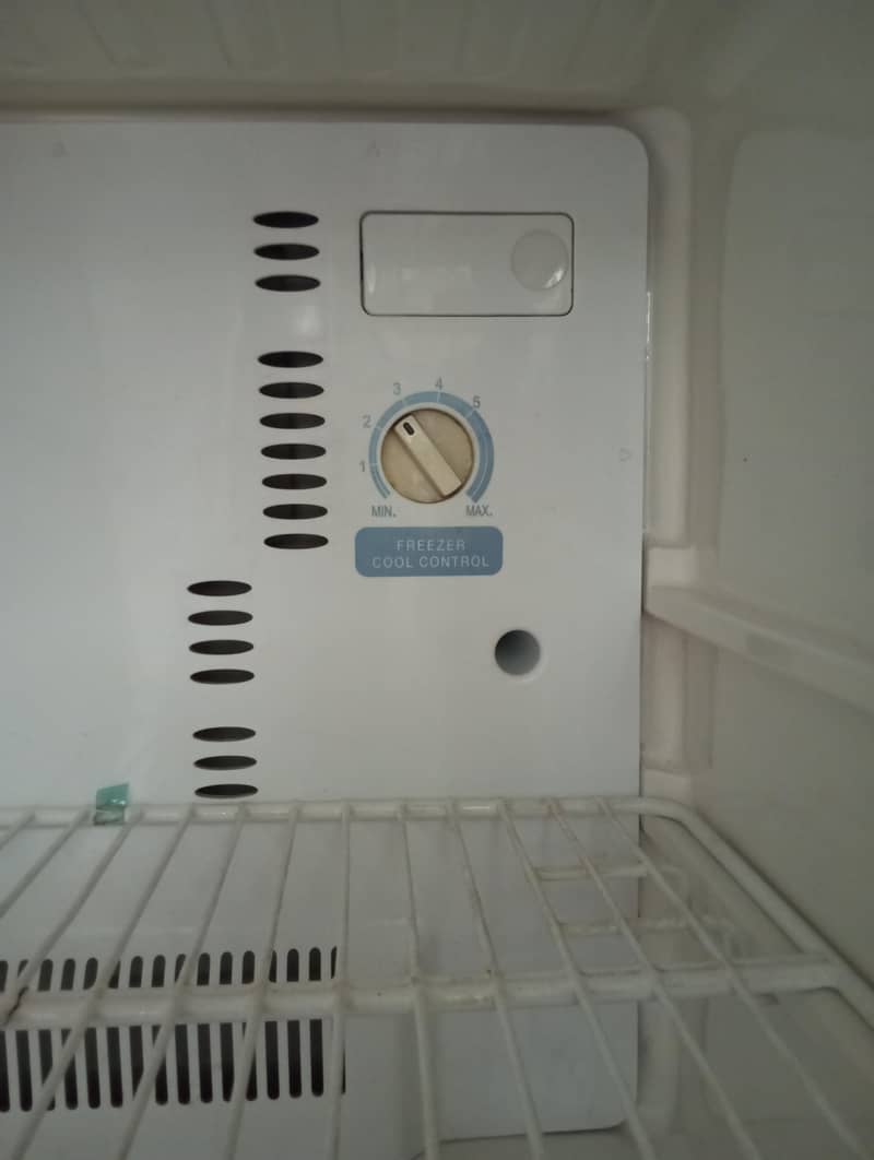 toshiba 2