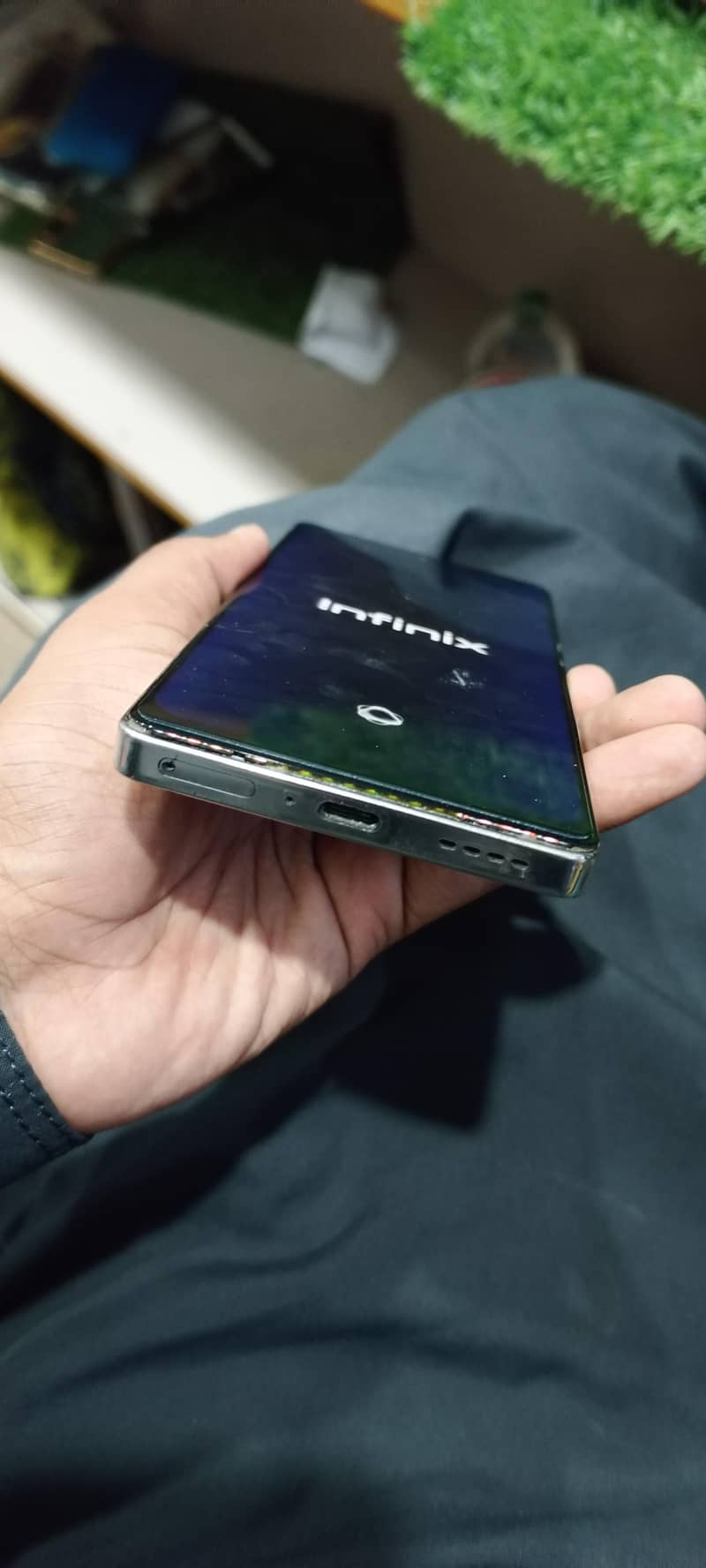 Infinix Note 40 5