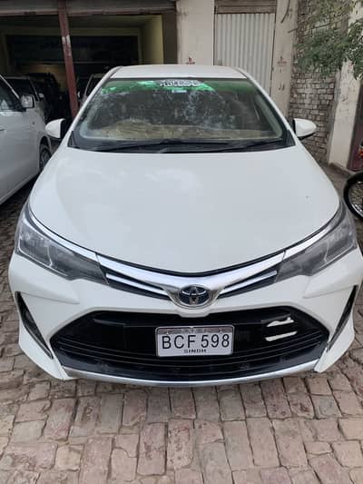 Toyota Corolla XLI 2014 /15 white neat and clean
