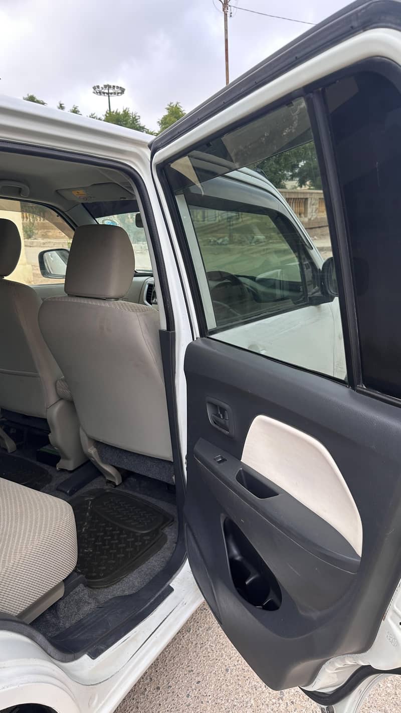 Suzuki Wagon R 2014 Reg 2017 Original Engine 10