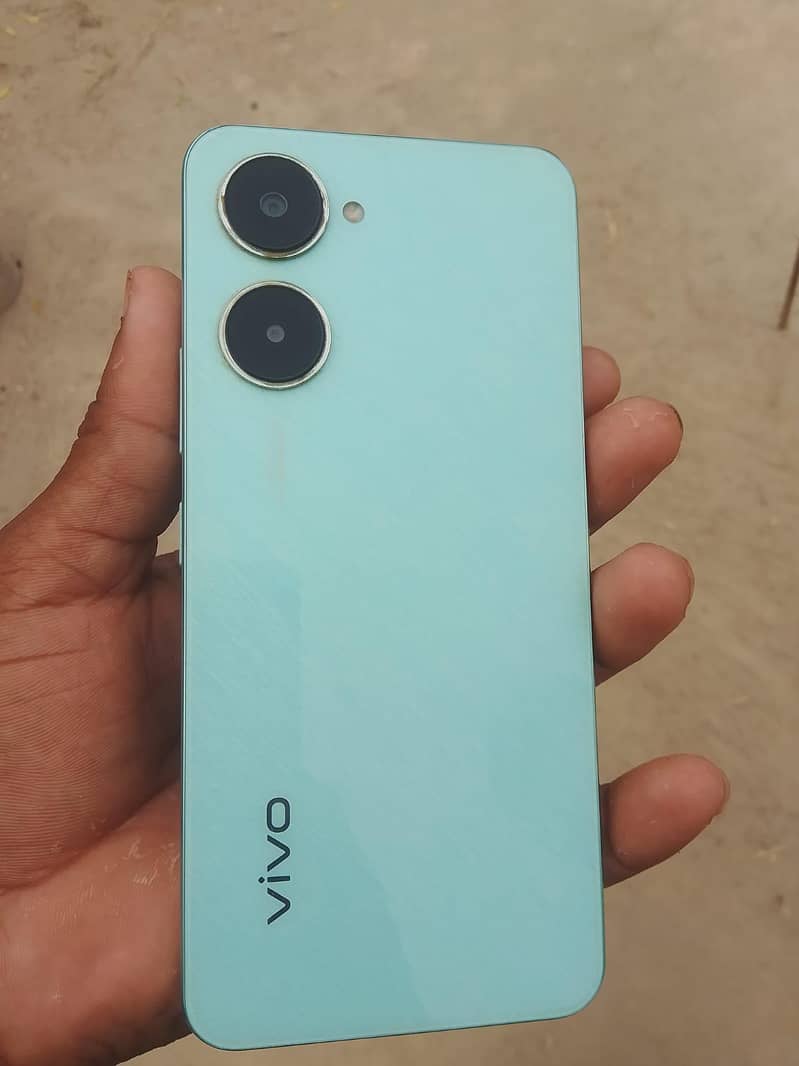 Vivo Y03 0