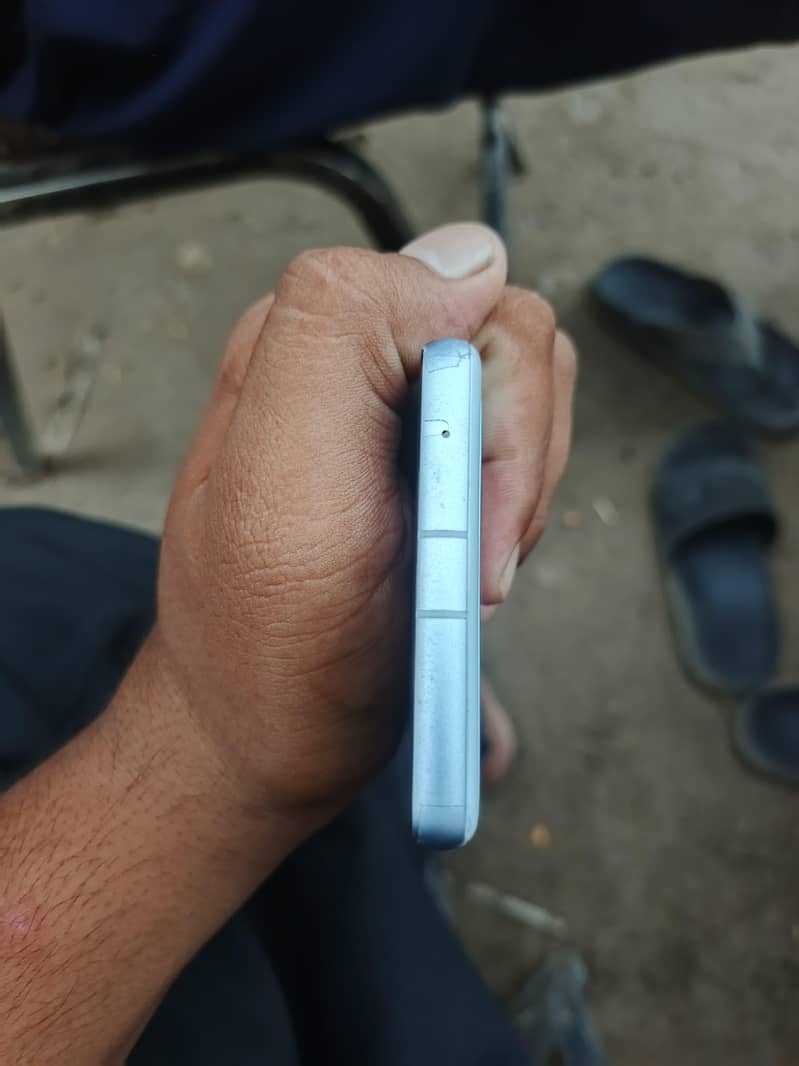 Google pixel 7a 2